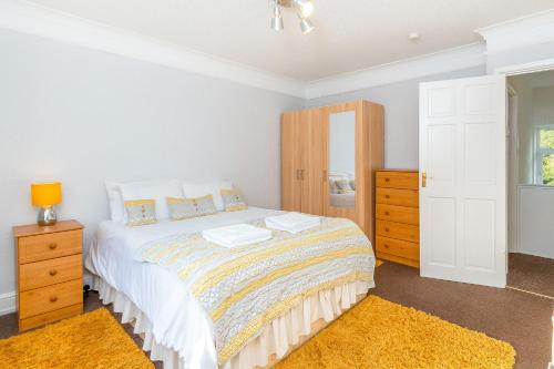 Port Talbot Apartment | The VIEW Spacious Apartment In Afan Forest Bike Park By StayStaycations