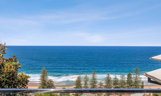 Whale Beach House | The View Whale Beach by TCC