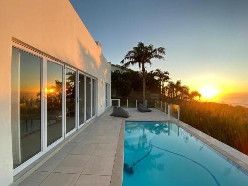 Trafalgar Villa | The Villa At Nakai