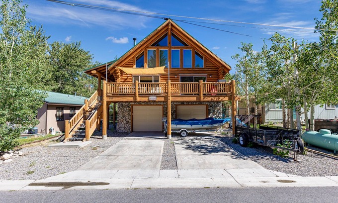 June Lake House | The Village Log Home