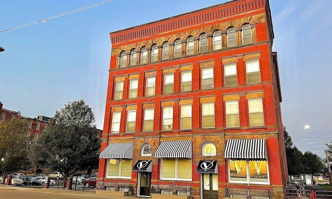 Mansfield Apartment | The Voegele Historic Loft BnB Apartment