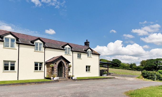 Devils Bridge Cottage | The Welsh Farmhouse