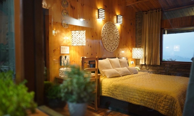 Kaul Apartment | The Whispering Pines