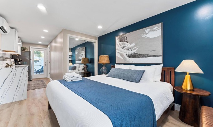 Mount Dora Apartment | The Willow - 1 Gig Wi-Fi - Minutes to Everything