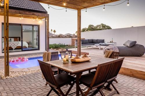 Shelley Point House | The WindMill at Shelley Point