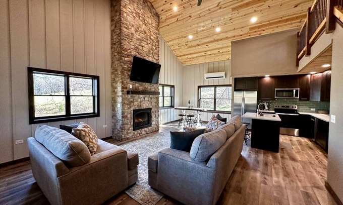 Richland Center Cabin | The Windmill Whisper is little gem, tucked away in the ridges of Rockbridge, WI