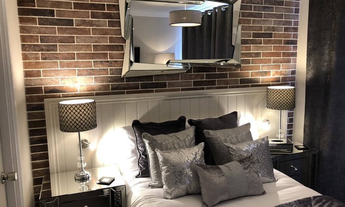 Lowestoft Hotel | The Wolf Inn