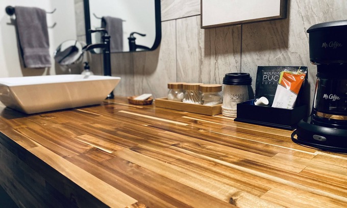 Wellston Apartment | The Woods Suite #304 Free Arcade, Movie Theater, Patio Area, Playground and more