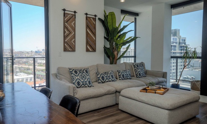 Downtown San Diego Apartment | The Zinnia-Comfortable 3BR Retreat with A/C, Pool, Hot Tub & Great Location