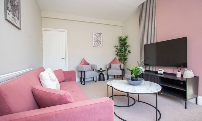 North Bitchburn House | This house is a 4 bedroom(s), 1.5 bathrooms, located in County Durham, England.