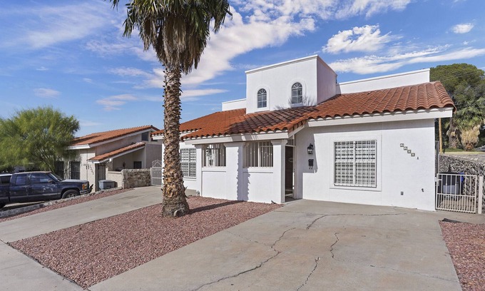 El Paso House | This is The Lynn in the Heart of Kern