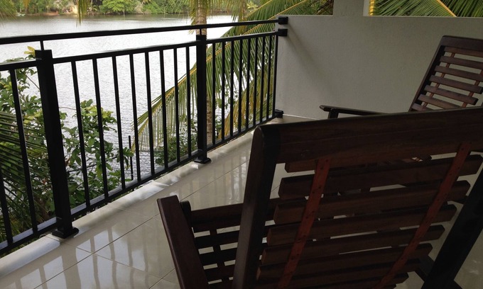 Hikkaduwa Villa | This Riverside Villa perfect for Relaxation.