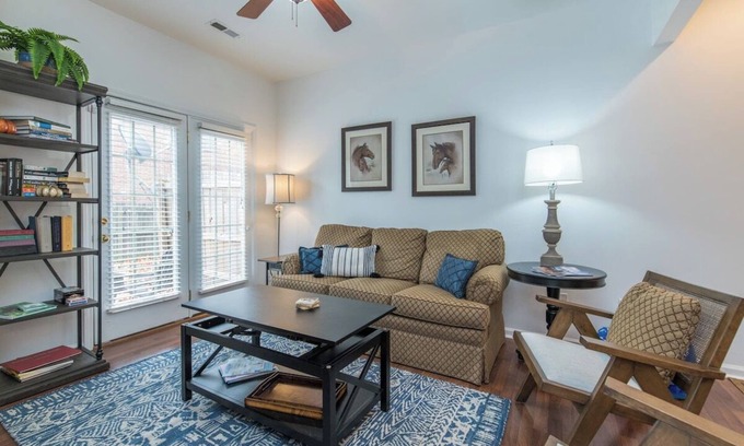 Open Gates House | This townhouse is a 4 bedroom(s), 3 bathrooms, located in Lexington, KY.