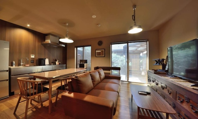 Nishijin Apartment | Three-Bedroom Villa