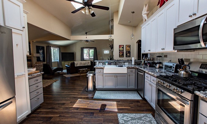 Placerville House | Three Sister's /Getaway for-Nature Lovers - Monthly Available