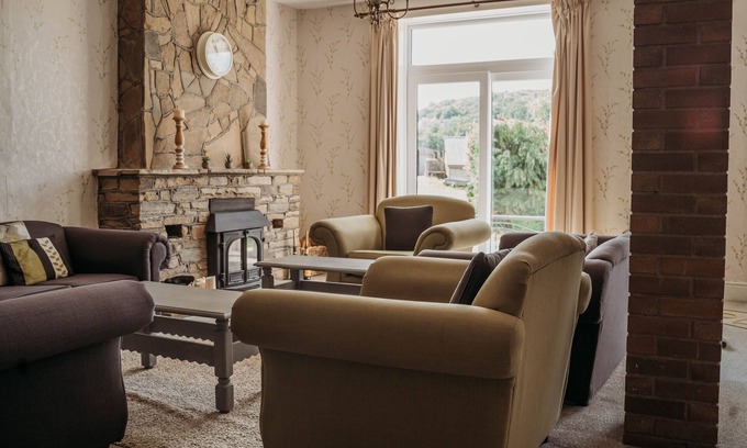 Howey Bed & Breakfast | Three Wells