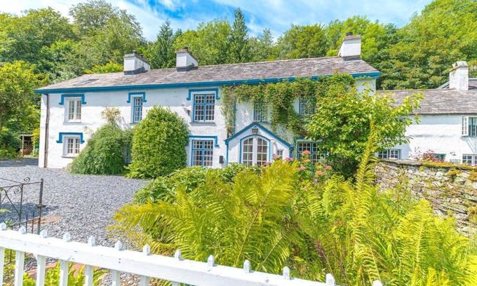 Coniston House | Thwaite Cottage Coniston