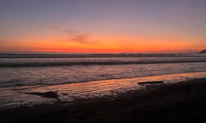 Jaco Cabin | Tide Cabin - RiverBeach