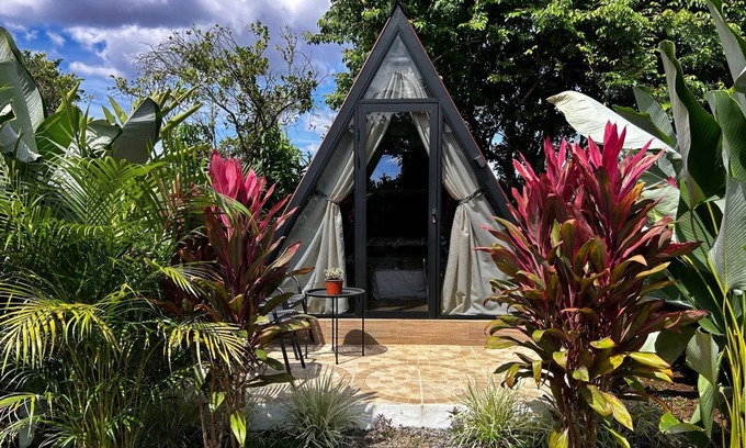 Los Angeles Ski Chalet | Tilawa La Fortuna Glamping