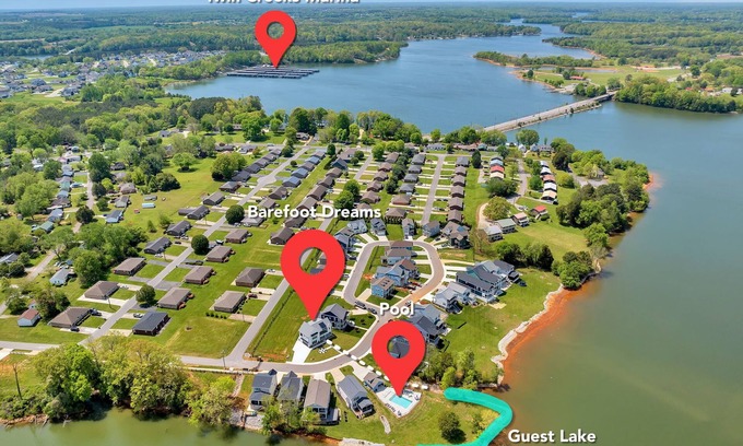 Winchester House | Tim's Ford Lake in the gated community of Barefoot Bay in Winchester TN.n