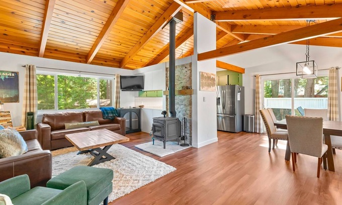 Graeagle House | Timber and Trails Lodge - 4 Osage Trail