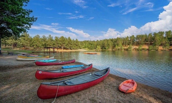 Amity RV Rental | Timber Lodge Ranch - RV Space 1