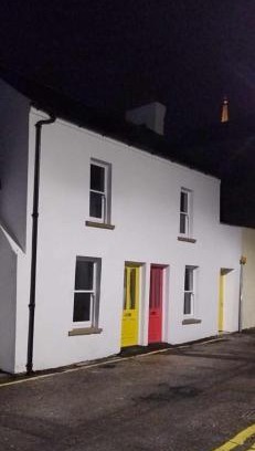 Carrickfergus House | Time Stands Still Cottage