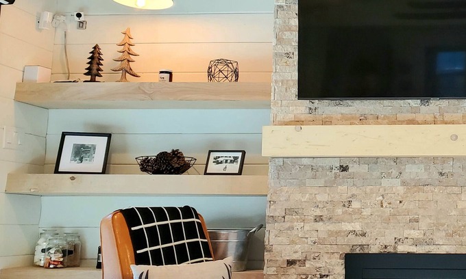 Mount Charleston Cabin | Tiny 1947 Mt. Charleston Cabin