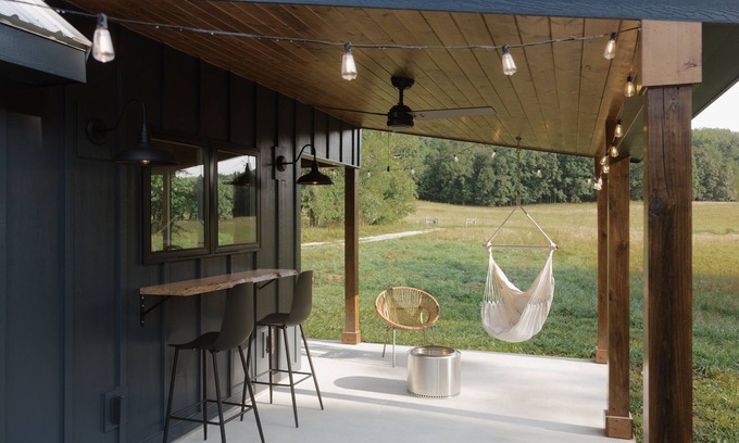 Pikeville Cabin | Tiny Cabin near Fall Creek Falls with hot tub + outdoor shower