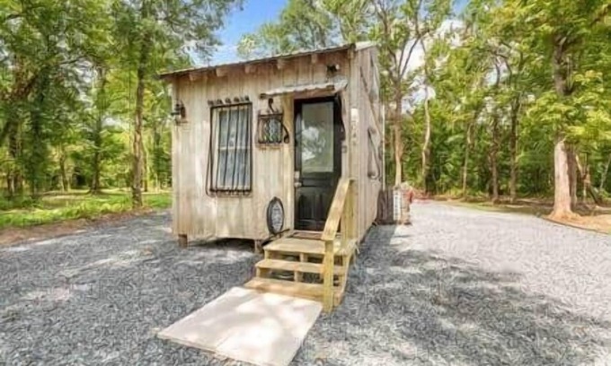 Atchafalaya Cabin | Tiny Cajun Cabin