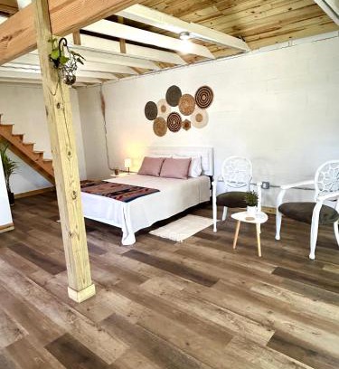 Zephyrhills West Apartment | Tiny house