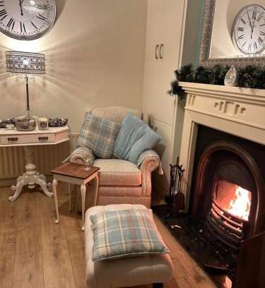 Enniskillen House | TJ’s Cottage