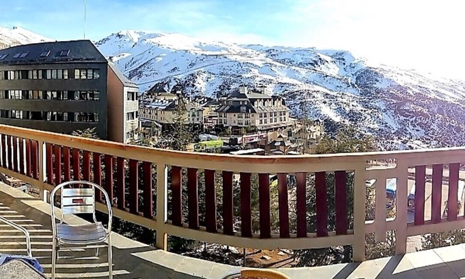 Pradollano Apartment | Todosierranevada Zona Baja Junto a los Telecabinas