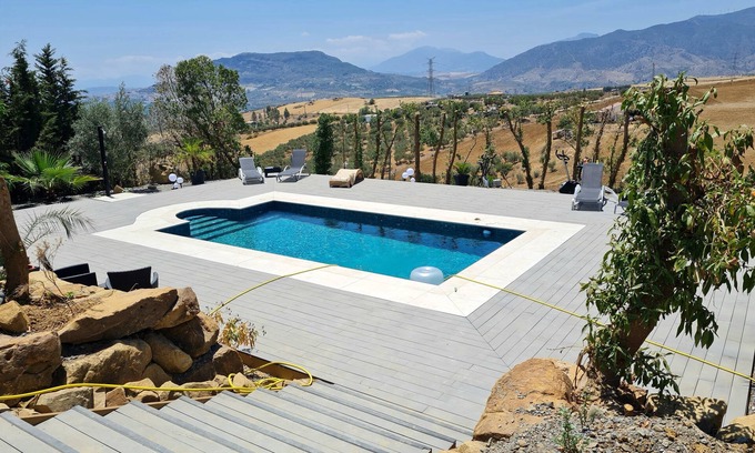 Alora Apartment | Tolles Studio "La Piscina "mit Fantastischer Aussicht auf Alora/andalusien