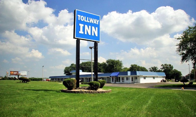 South Beloit Hotel | Tollway Inn Beloit