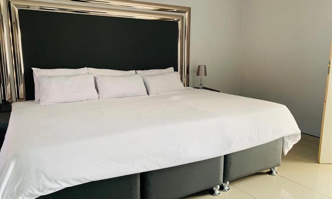 Louis Trichardt Hotel | Tony Hill Manor House