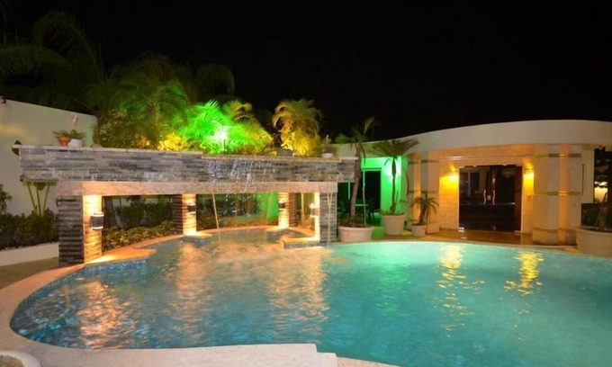 Villas Ana Maria Villa | Top-Class Luxury Villa with Pool in the Heart of Sosua, 7 bedrooms