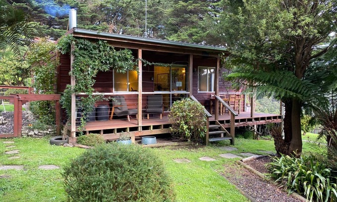Barramunga Cottage | Top of the Otways the Country Cottage