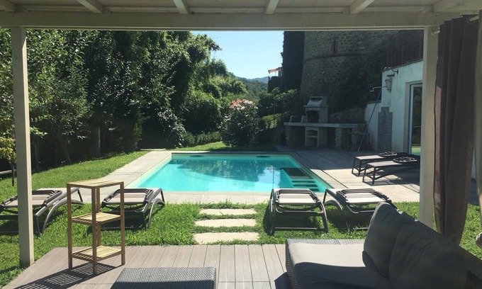 Gassano House | Torre dei Medici luxury villa, pool, wifi, parking, view, near Cinque Terre