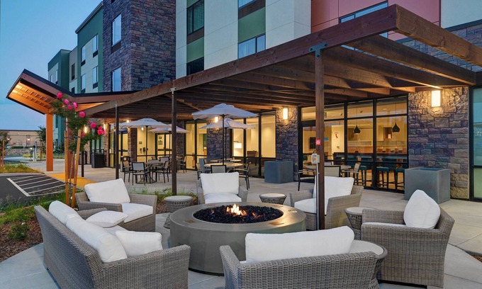 RP Sports Complex Hotel | TownePlace Suites by Marriott Sacramento Airport Natomas