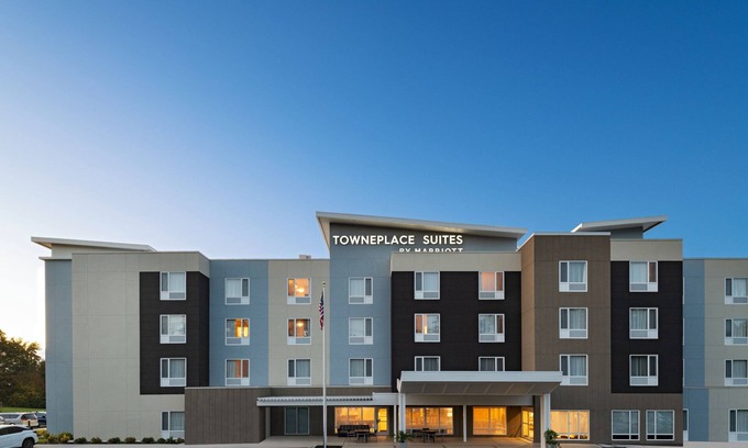 Magnolia Hotel | TownePlace Suites by Marriott Edgewood Aberdeen