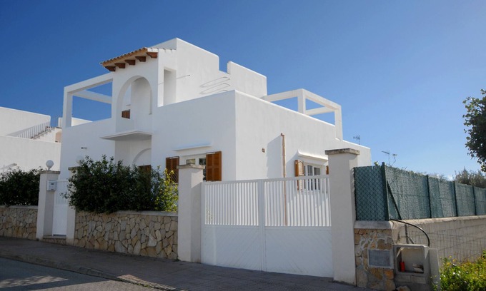 Cala d'Or House | Townhouse, family-friendly, centrally