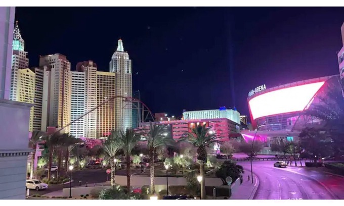 North Las Vegas House | Townhouse with 3 bedrooms and 2.5 bathrooms.