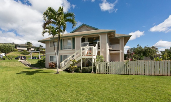 Kapolei Condo | Tradewind Breeze with a View 3940/month