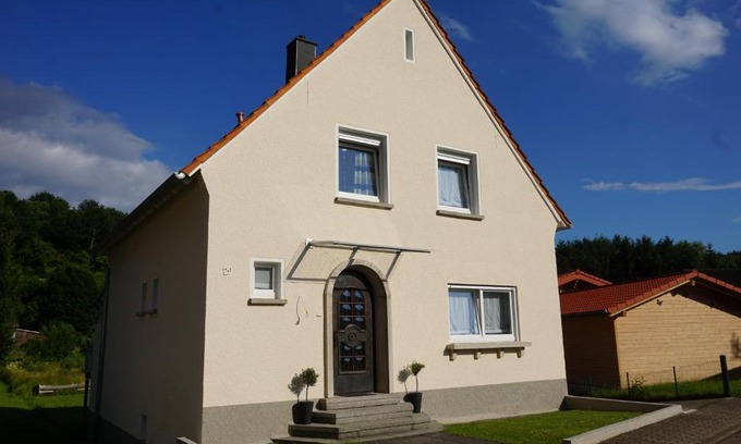 Dahn House | Trailrock Lodge