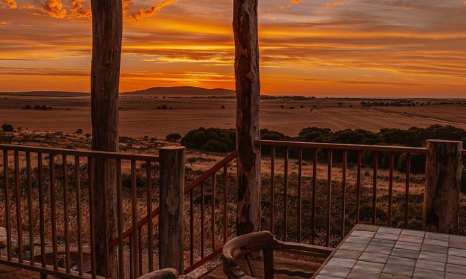 Warrow Cabin | Train carriage turned eco cabin at Greenly Beach