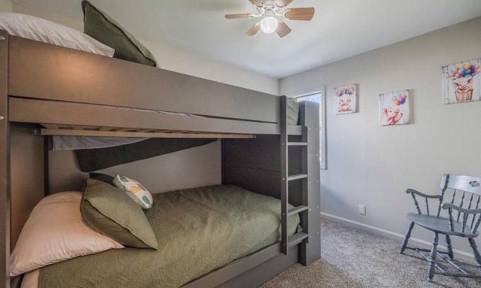 Casper House | Tranquil 2-bedroom house with WiFi in charming Casper