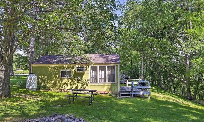 Montello Apartment | Tranquil Cabin w/ Fire Pit - Fisherman's Paradise!