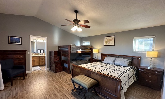 Patton House | Tranquil mountain escape near Silverwood Lake! Pet-Friendly