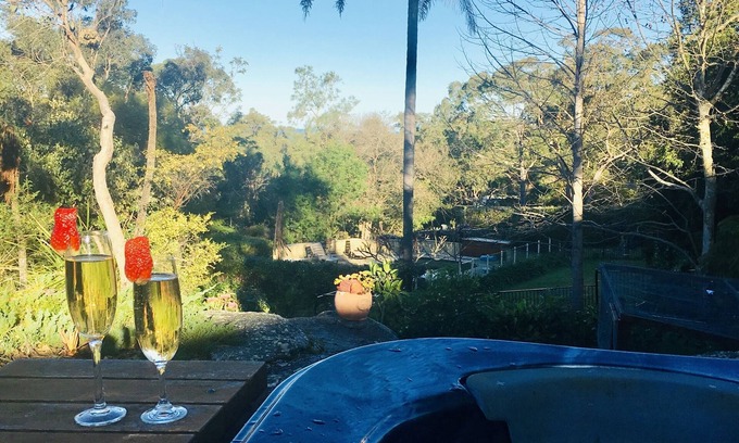 Elanora Heights House | Tranquil Stylish Getaway